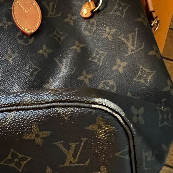 Authentic 🌼Louis Vuitton 🌼Neverful bag MM Reasonable offers please - Picture 7 of 14
